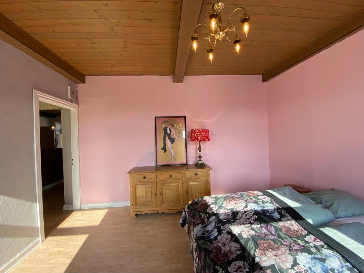 N1 Apartment In The Heart Of Højer Екстериор снимка